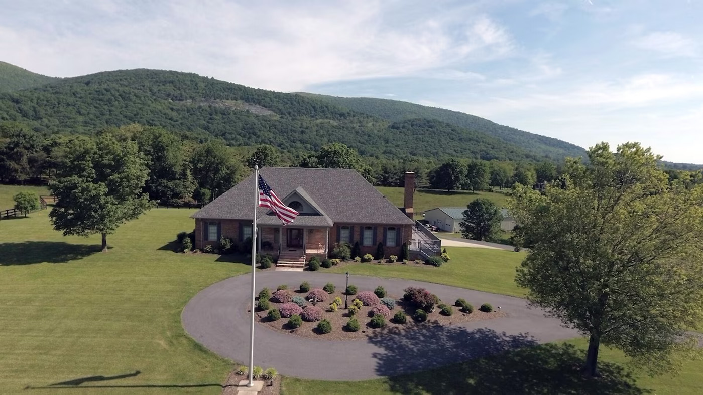 Brooksville Manor